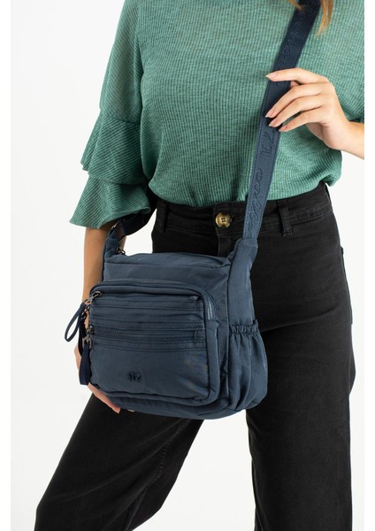 Yumuşak Dokulu Ultra Hafif, Esnek ve Su Geçirmez Polyamid Kumaş Omuz Çantası Lacivert Model: (571-13-14C) fiyatları