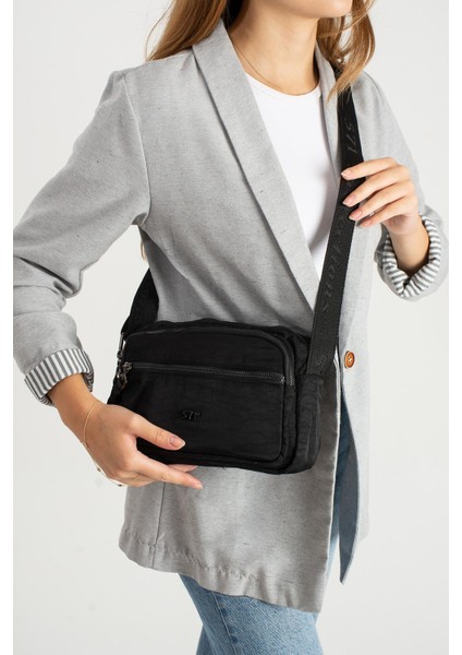 Yumuşak Dokulu Ultra Hafif, Esnek ve Su Geçirmez Polyamid Kumaş Omuz Çantası Siyah Model: (571-13-14E) fiyatları