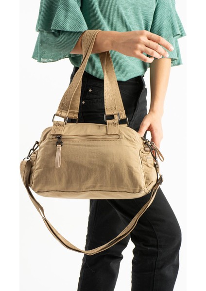 Yumuşak Dokulu Ultra Hafif, Esnek ve Su Geçirmez Polyamid Kumaş Omuz ve Kol Çantası haki Model: (571-13-14K) modelleri