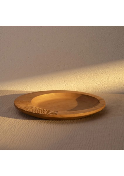 Lyla Ceviz Ahşap Dekoratif Tabak 25X25X2.5 cm