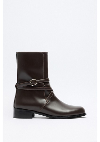 Bot 2513 - Çapraz Kemer Detaylı Acı Kahve Kadın Bot fiyatları