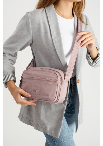 Yumuşak Dokulu Ultra Hafif, Esnek ve Su Geçirmez Polyamid Kumaş Omuz Çantası Pembe Model: (571-13-14E) fiyatları