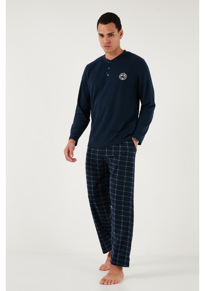 Ekoseli Yumuşak Dokulu Regular Fit Uzun Kollu Pijama Takımı Erkek Pijama Takımı 609611030 indirimleri