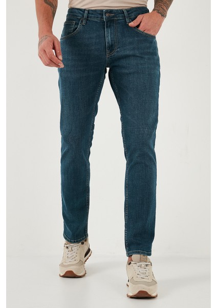 Pamuklu Regular Fit Normal Bel Boru Paça Jeans Erkek Kot Pantolon 2203C23PARMA fiyatları