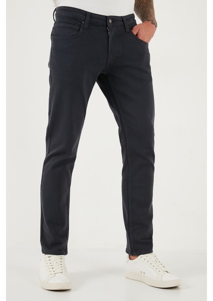 Pamuklu Regular Fit Normal Bel Boru Paça Jeans Erkek Kot Pantolon 2211C40PARMA modelleri