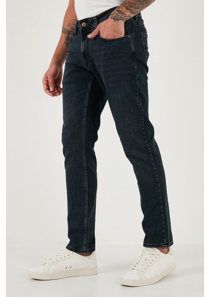 Pamuklu Regular Fit Normal Bel Boru Paça Jeans Erkek Kot Pantolon 2211C25PARMA modelleri