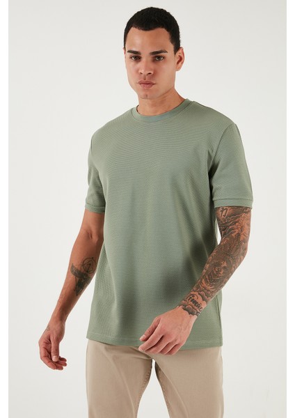 Streç Pamuklu Slim Fit Sıfır Yaka T Shirt Erkek T Shirt 5902639 fırsatları