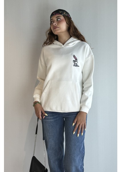 Kadın Kapüşonlu Baskı Detaylı Kanguru Cepli Oversize Sweatshirt modelleri