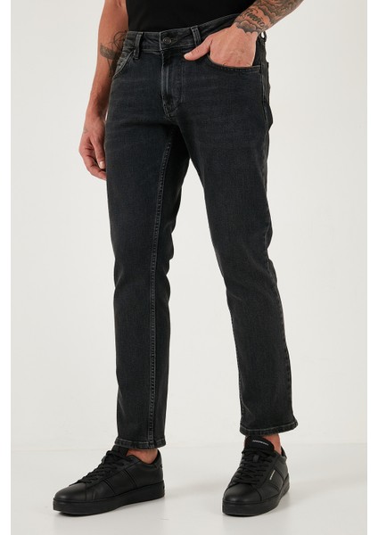 Pamuklu Regular Fit Normal Bel Boru Paça Jeans Erkek Kot Pantolon 2211C30PARMA fırsatları