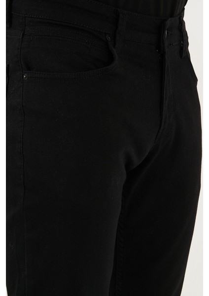 Pamuklu Regular Fit Normal Bel Boru Paça Jeans Erkek Kot Pantolon 2211C01PARMA indirimleri