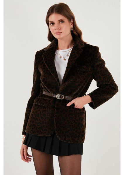 Leopar Desenli Regular Fit Kemer Detaylı Peluş Dokulu Blazer Ceket Bayan Ceket 6839614