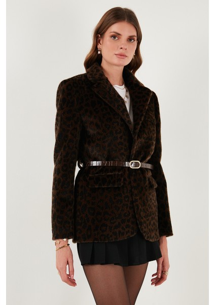 Leopar Desenli Regular Fit Kemer Detaylı Peluş Dokulu Blazer Ceket Bayan Ceket 6839614 indirimleri