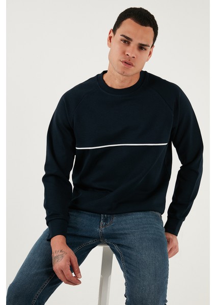 Pamuklu Şerit Detaylı Relaxed Fit Bisiklet Yaka Sweat Erkek Sweat 5901227