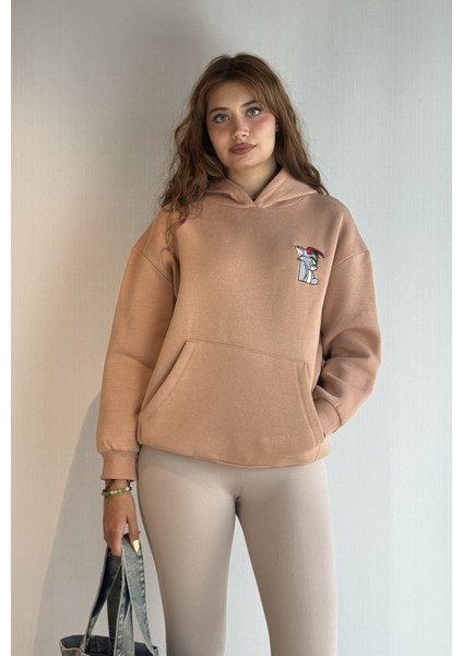 Kadın Kapüşonlu Baskı Detaylı Kanguru Cepli Oversize Sweatshirt