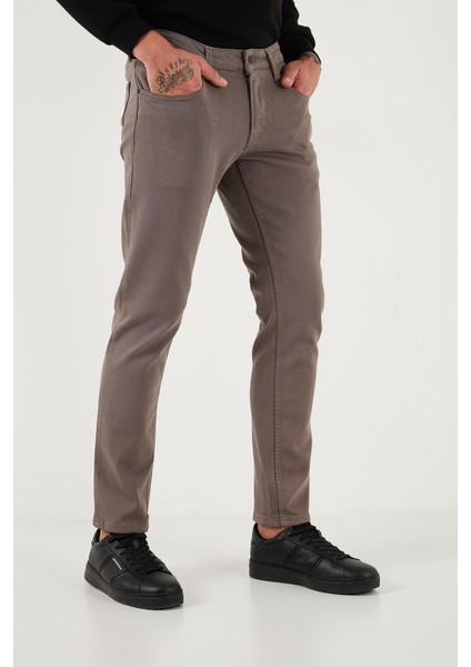 Pamuklu Regular Fit Normal Bel Boru Paça Jeans Erkek Kot Pantolon 2211C40PARMA modelleri