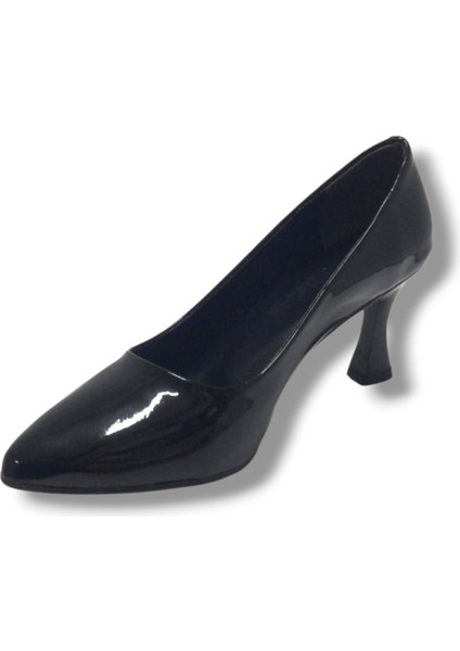 678-26 Rugan Deri Ince Topuk Kadın Ayakkabı fiyatları