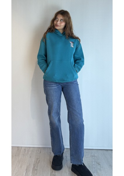 Kadın Kapüşonlu Baskı Detaylı Kanguru Cepli Oversize Sweatshirt fiyatları