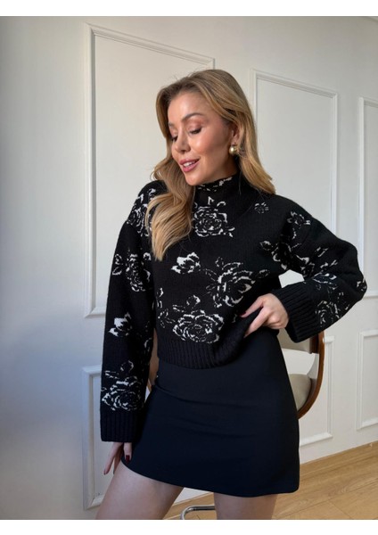 Siyah Gül Desenli Kazak fiyatları