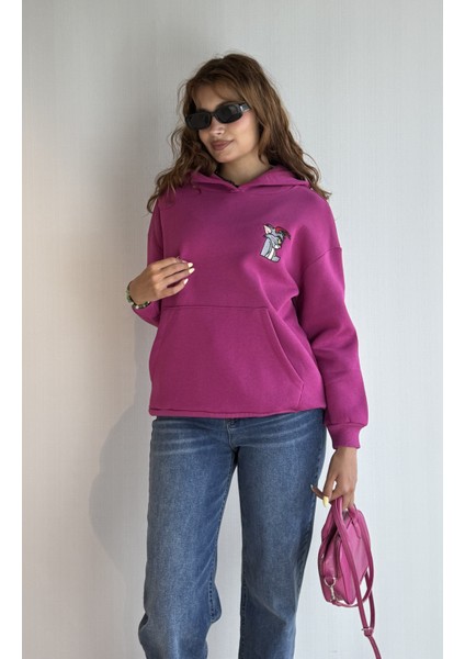 Kadın Kapüşonlu Baskı Detaylı Kanguru Cepli Oversize Sweatshirt modelleri