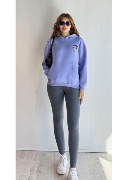 Kadın Kapüşonlu Baskı Detaylı Kanguru Cepli Oversize Sweatshirt fiyatları