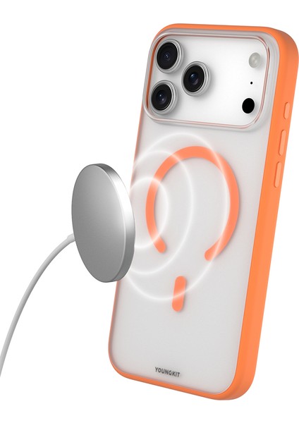 iPhone 17 Pro Uyumlu Kılıf M-Safe Şarj Özellikli Youngkit Clear Serisi Kapak Turuncu modelleri