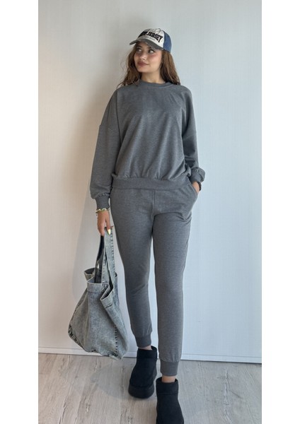 Kadın Bisiklet Yaka Uzun Kollu Bel Lastikli Oversize Eşofman Takımı modelleri