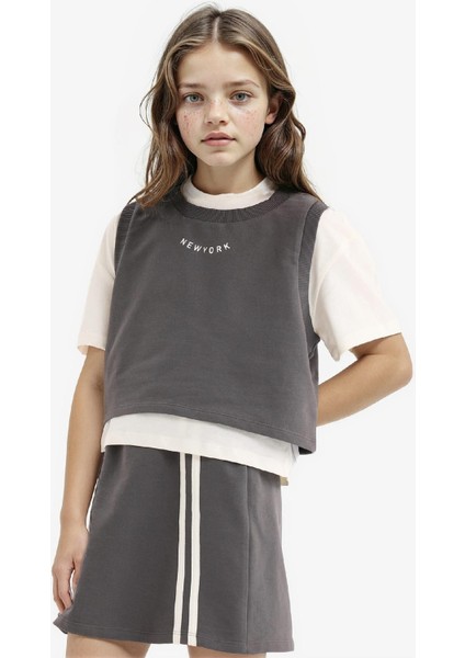 Kız Çocuk 3'lü Takım Kısa Kollu Tişört Baskılı Kolsuz Üst Beli Lastikli Etek E1867A825SM fiyatları