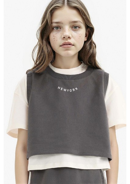 Kız Çocuk 3'lü Takım Kısa Kollu Tişört Baskılı Kolsuz Üst Beli Lastikli Etek E1867A825SM modelleri