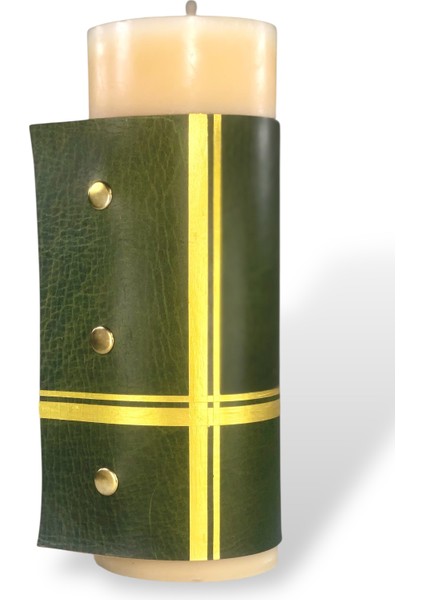 Crossed Green Deri Kaplama Mum fırsatları