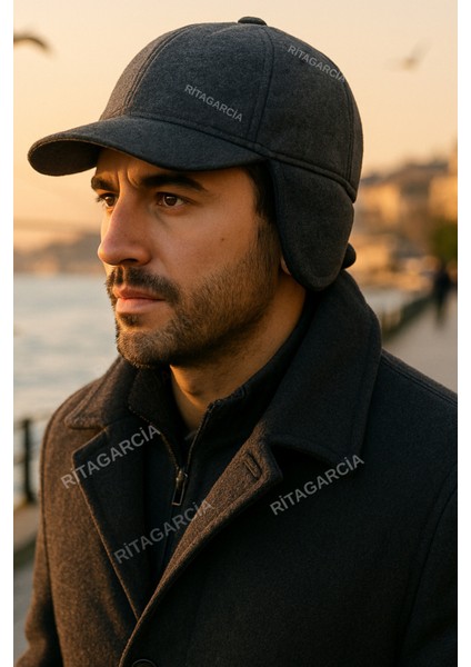 Kışlık Kulaklıklı Şapka