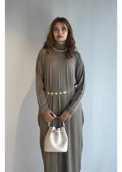 Kadın Yarım Balıkçı Yaka Uzun Kol Oversize Uzun Boy Elbise fırsatları