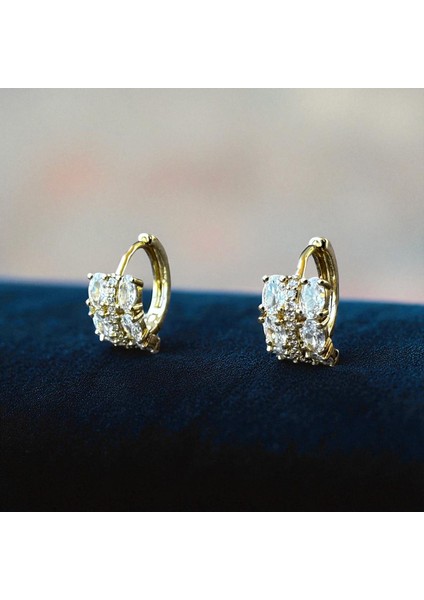 Taşlı Gold Detaylı Yuvarlak Küpe