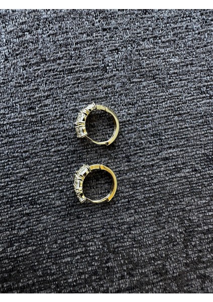 Taşlı Gold Detaylı Yuvarlak Küpe fırsatları