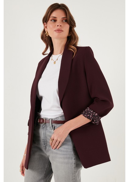 Regular Fit Klasik Yaka Desenli Astar Detaylı Blazer Ceket Bayan Ceket 6839227 fırsatları