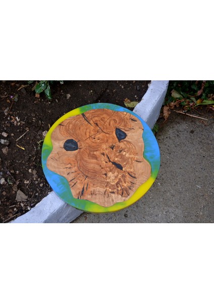 Sarı Lacivert Epoksi Ahşap Sehpa / Sunum Tahtası