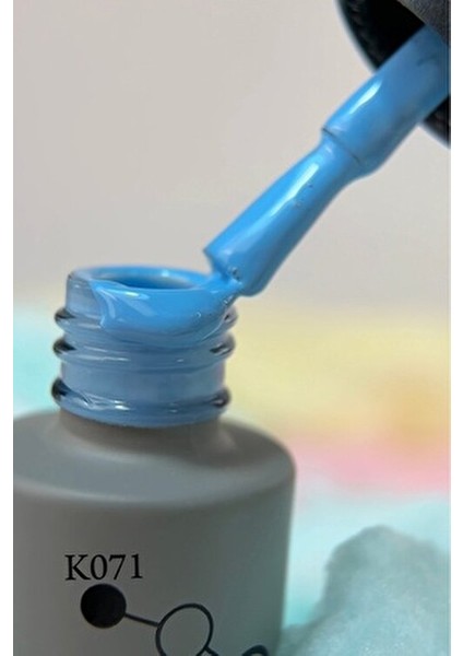 Kalıcı Oje Bebek Mavisi 4 ml Yüksek Renk Pigmenti ile Uzun Süre Kalıcı