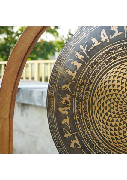 Yaşam Çiçeği & Yoga Figürleri Işlemeli Gong