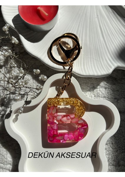 B Harfi Epoksi Pembe El Yapımı Anahtarlık