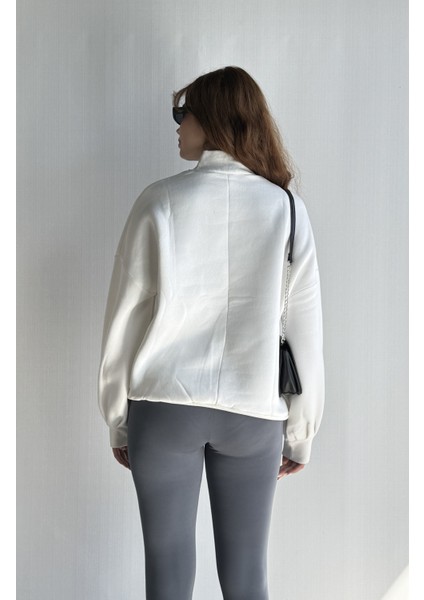 Kadın Balıkçı Yaka Uzun Kollu Basic Sweatshirt