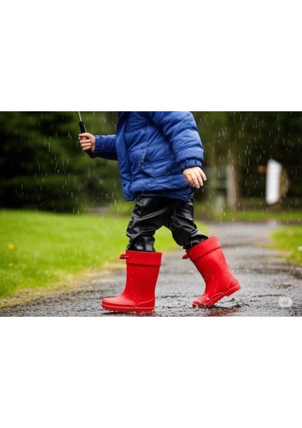 Konçlu Erkek Çocuk Yağmur Çizmesi 26-35 Kırmızı