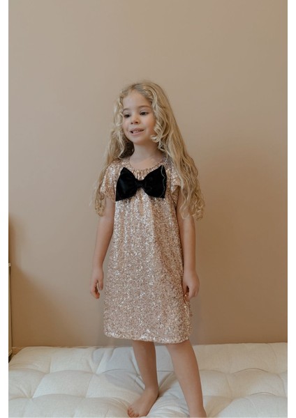 Rose Pullu Fiyonk Detaylı Kız Çocuk Elbise - Rhea