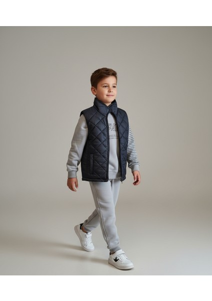 Modern Kapitone Yelekli Baskılı 3 Iplik Sweatshirt ve Eşofman Altı 3'lü Erkek Çocuk Takımı