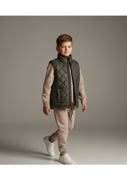 Modern Kapitone Yelekli Baskılı 3 Iplik Sweatshirt ve Eşofman Altı 3'lü Erkek Çocuk Takımı