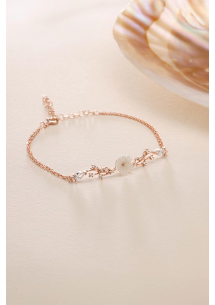 925 Ayar Gümüş Işıklı Kutuda Rose Kaplama Bahar Işıltılı Manolya Çiçeği Bileklik fırsatları