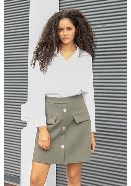 Kadın Diz Üstü Yüksek Bel Önü Düğmeli Cep Kapaklı Hafif Likralı Kumaş Çan Etek-Haki