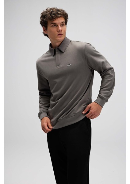 Logolu Pamuklu Regular Fit Düğmeli Polo Yaka Sweat Erkek Polo Yaka Sweat EM607 modelleri