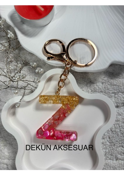 Z Harfi Epoksi Pembe El Yapımı Anahtarlık