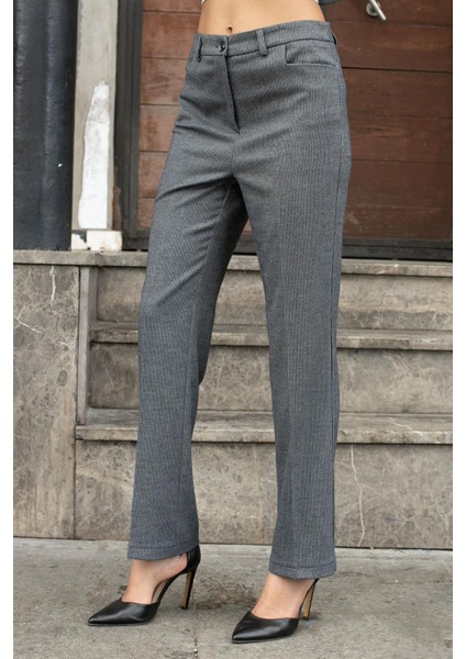 Kadın Balıksırtı Desenli Yüksek Bel Alman Cepli Boru Paça Kumaş Pantolon-Gri Balıksırtı fırsatları