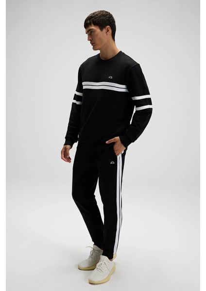 Pamuklu Regular Fit Normal Bel Ribanalı Paça Jogger Eşofman Altı Erkek Eşofman Altı EM620 fırsatları