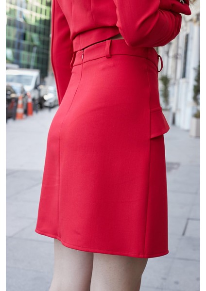 Kadın Yüksek Bel Pili Kaşeli Cep Kapaklı Hafif Esnek Kumaş Diz Üstü Çan Etek-Kırmızı modelleri